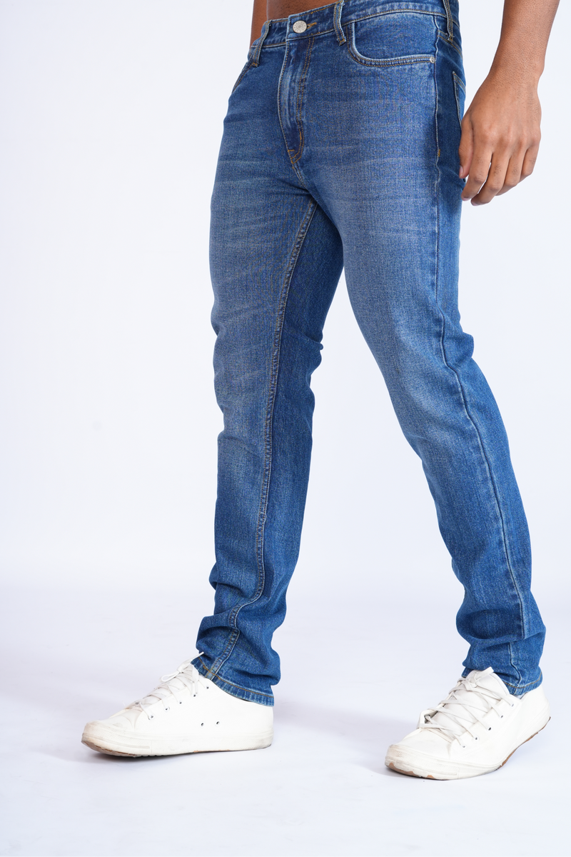 Whisker wash relaxed fit